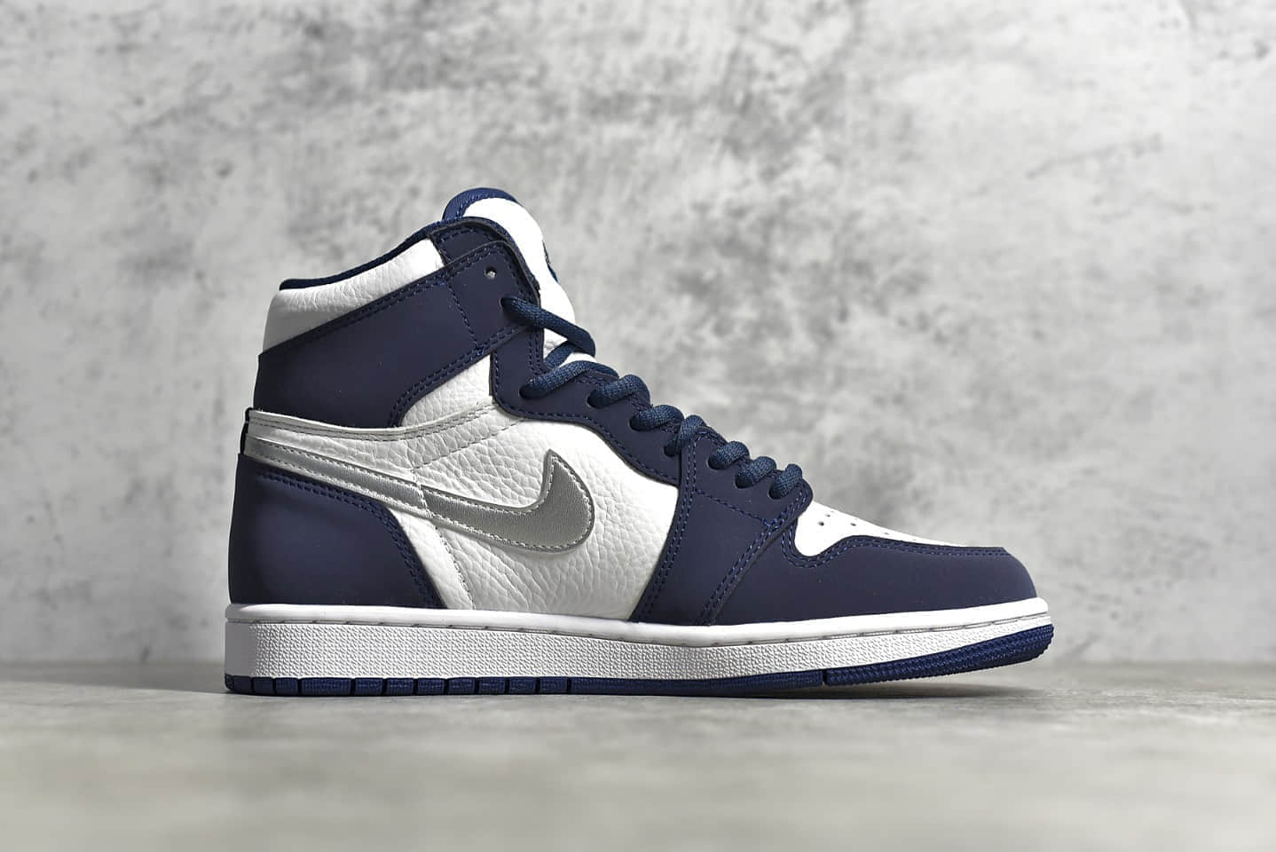 aj1海军蓝日本限定纯原版本 air jordan 1 乔1 aj1白蓝色中帮 货号:dc