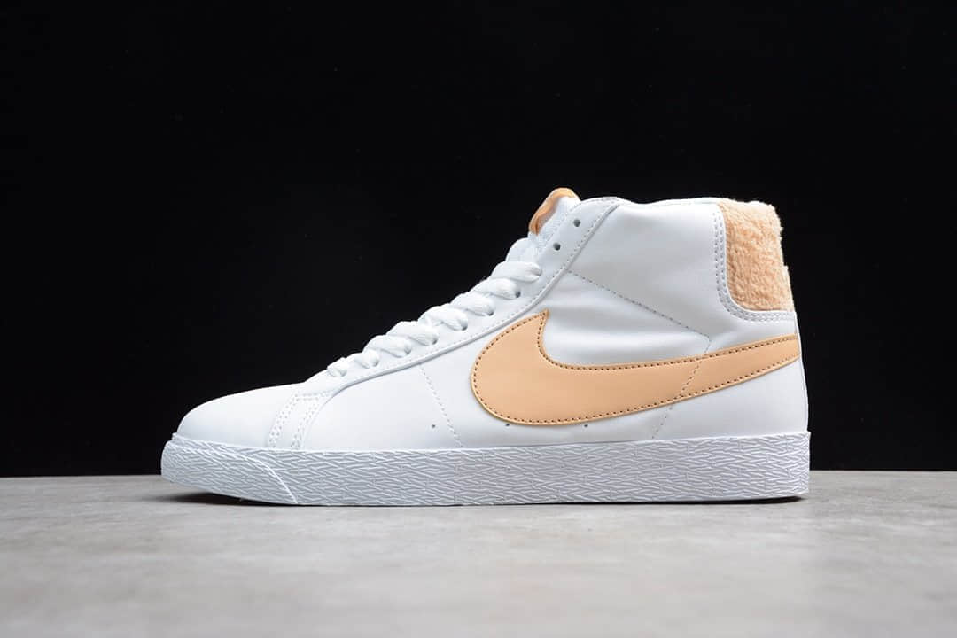 耐克开拓者高帮板鞋 NIKE SB Zoom Blazer Mid 耐克开拓者内置气垫 货号：CJ6983-102