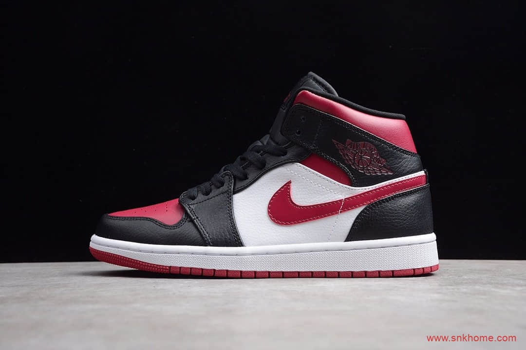 黑红脚趾 Nike Air Jordan 1 Mid黑红配色中帮 官方货号554724-066