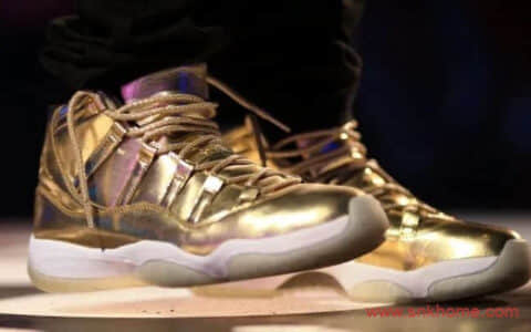 AJ11土豪金配色 无数人的梦中神鞋 AJ11真碳天价鞋 AJ11土豪金细节图鉴赏