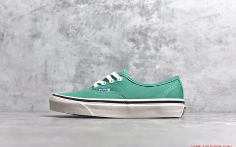 万斯一脚蹬 万斯安纳海姆 莞产万斯经典OG版本 Vans Authentic 44 DX 安纳海姆四孔 货号VN0A38ENVKZ