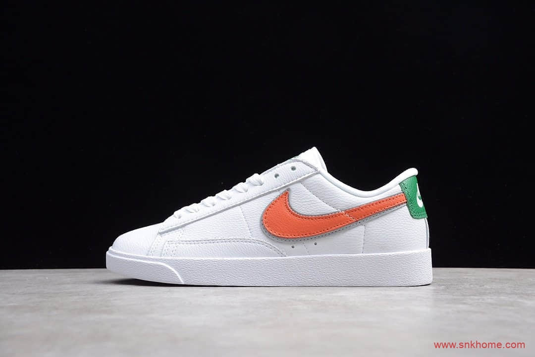 耐克开拓者低帮板鞋 NIKE Blazer 1977 Vntg Stranger Hawkins 开拓者怪奇物语联名款 货号：AV3028-100