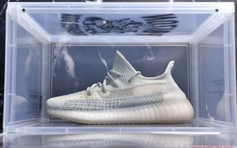 350V2满天星怎么反光 满天星反光效果 Adidas Yeezy Boost 350 V2 白色满天星/天使 货号FW3043