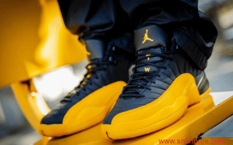 AJ12活力黄黑 Air Jordan 12 “University Gold” 真碳 货号：130690-070