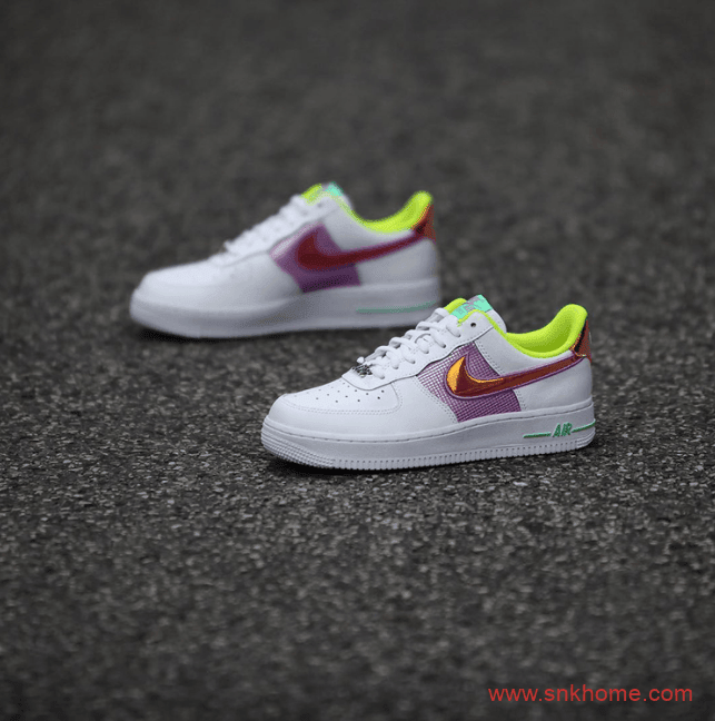 Nike Air Force 1 Low WMNS 镭射粉白复活节配色发售价格 货号CW5592-100