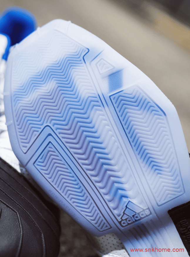 adidas Geek Up 系列 超级萌麦迪战靴上脚图 麦迪白蓝篮球鞋