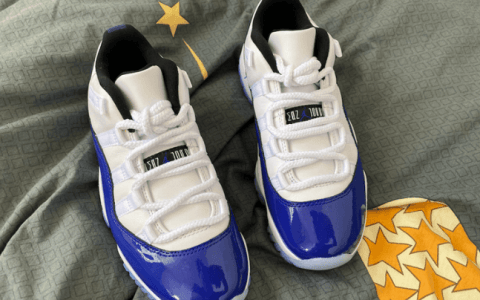 新版AJ11康扣蓝白 Air Jordan 11 Low WMNS “Concord”  货号：AH7860–100