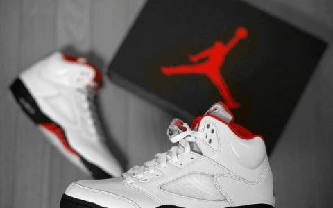 Air Jordan 5 “Fire Red”白红配色 AJ5流川枫发售在即 货号：DA1911-102