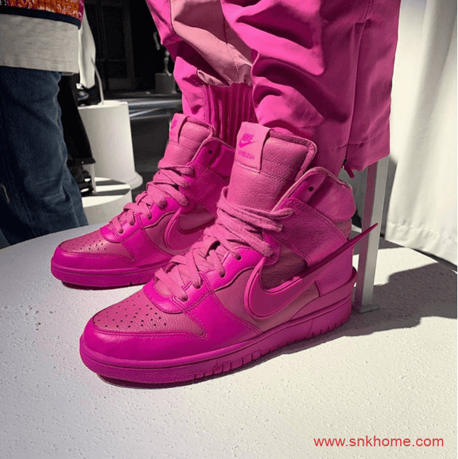 重磅联名 AMBUSH x Nike Dunk Hi黑色粉色 新款联名款发售日期