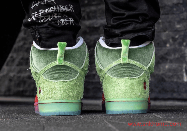 Nike SB Dunk High “Strawberry Cough”耐克Dunk咳嗽草莓发售日期  货号：CW7093-600