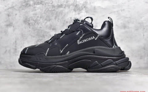 Balenciaga Triple S 巴黎世家纯黑弹幕 代工厂货源巴黎世家经典老爹鞋