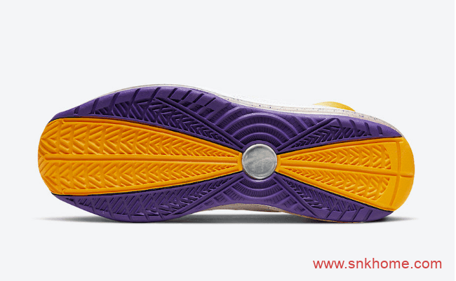 Nike LeBron 7 “Lakers” 詹姆斯是七代篮球鞋湖人鸳鸯配色 货号：CW2300-500