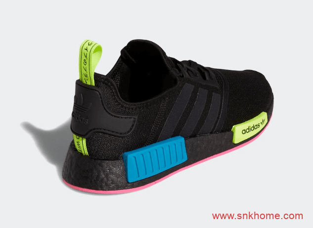 adidas NMD R1 阿迪达斯NMD系列黑色BOOST跑鞋 货号 ：FY2749