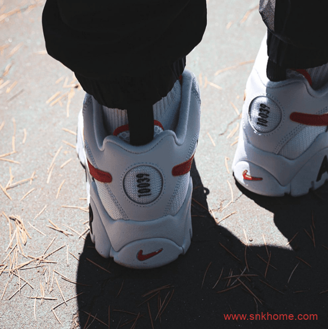 耐克推出两款致敬洛克公园 空军洛克公园低帮 Nike Air Barrage Low EMB  货号：CJ5395-100