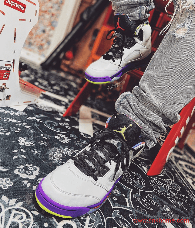 Air Jordan 5新鲜王子上脚图 AJ5鸳鸯灰紫色发售日期