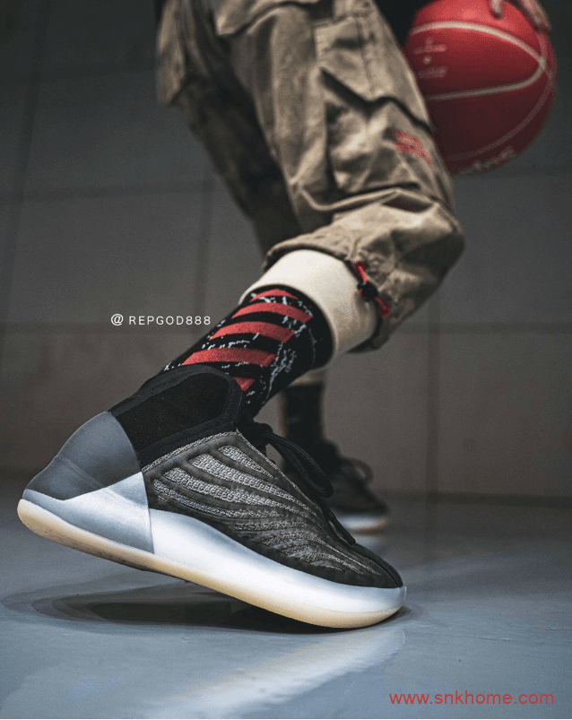 adidas Yeezy Quantum “Barium”  椰子黑白灰实战篮球鞋发售日期 货号：H68771