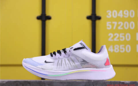 Nike Zoom Fly"Betrue"飞行马拉松蝉翼系列耐克透气跑鞋 货号：AR4348-105