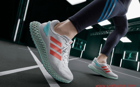 阿迪达斯夏季透气跑鞋 阿迪达斯可回收材质打造的跑鞋 全新 adidas 4D 跑鞋发售日期
