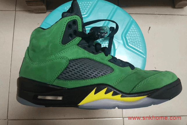 Air Jordan 5 SE “Oregon Ducks”  天价球鞋AJ5俄勒冈大学配色复刻 发售日期 货号：CK6631-307 