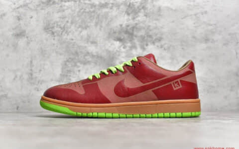 Nike Dunk SB Low 1 Piece “IK” 镭射 正品订单渠道货耐克Dunk镭射酒红色低帮 货号：311611-661