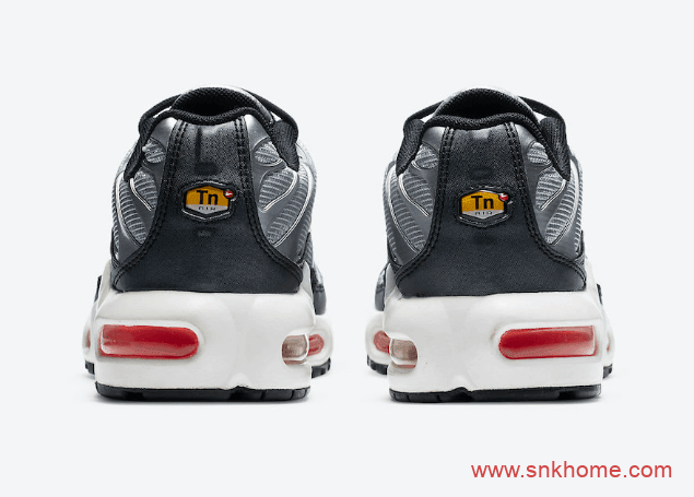 Nike Air Max Plus GS “Sky Nike” 耐克MAX气垫元祖银色复刻官图释出 货号：CW6010-001