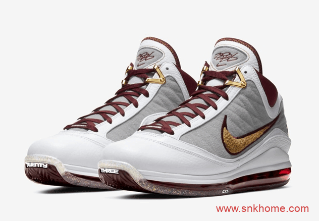 Nike LeBron 7 QS“ MVP” 詹姆斯克利夫兰骑士主场配色经典白红 詹姆斯七代战靴复刻 货号： CZ8915-100