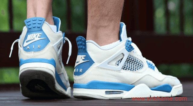 元年配色 AJ4白蓝OG配色 Air Jordan 4 OG “Military Blue”复刻AJ4白蓝球鞋回归