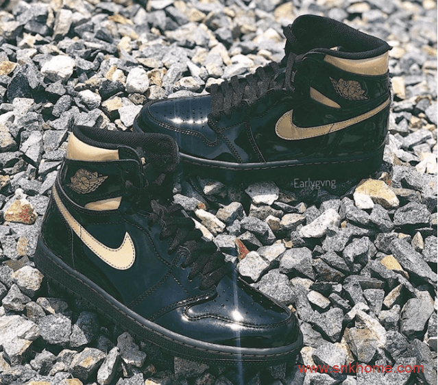 Air Jordan 1 High OG “Metallic Gold” 高规格AJ1高帮黑金实物图首次曝光 货号：555088-032