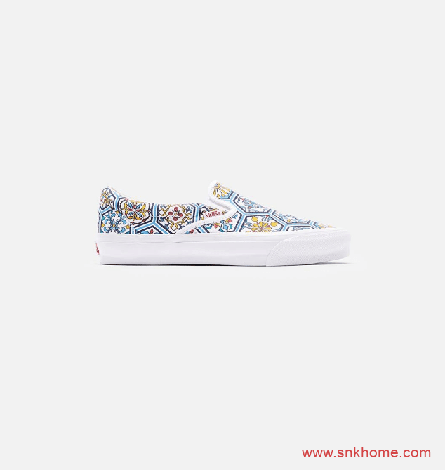 万斯摩洛哥瓷砖花纹 KITH x Vans万斯一脚蹬 Vans Slip On万斯全新联名发售日期