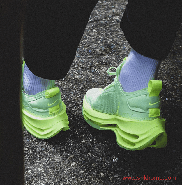 荧光绿跑鞋 Nike Zoom Double Stacked 耐克破二神鞋两款新配色 货号：CI0804-700/CI0804-001