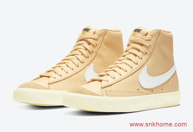 耐克开拓者高帮女子米黄色板鞋 Nike Blazer Mid'77 少女感爆棚女子耐克板鞋发售日期 货号：CZ1055-700