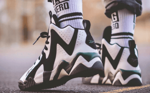 锐步火山经典配色球鞋 Reebok Kamikaze 2 锐步篮球鞋复刻回归 货号：FV2969