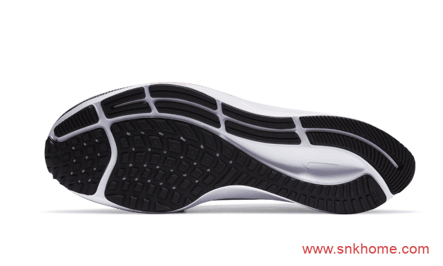 Nike Pegasus 37 耐克登月飞马37代白色鞋面黑色多彩泼墨点缀官图