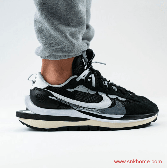 sacai x Nike Pegasus VaporFly SP “Black” 耐克华夫Sacai新一代联名走秀款上脚图 货号：CV1363-001