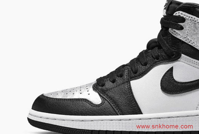 Air Jordan 1 High OG WMNS “Silver Toe” AJ1黑银脚趾WMNS规格发售日期 货号：CD0461-001