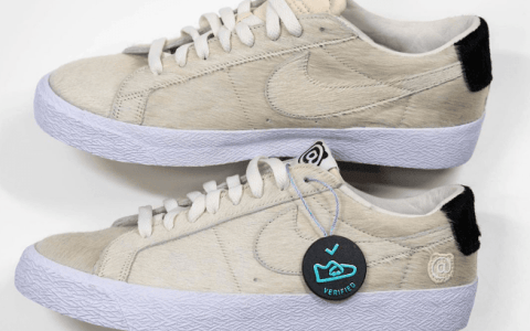 耐克小熊联名 Medicom Toy x Nike SB Blazer Low耐克SB板鞋米黄色马毛规格超高 货号：CZ4620-200