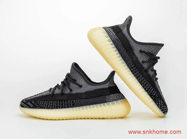 椰子350V2又有新配色 adidas Yeezy Boost 350 V2 “Asriel”全新黑白蓝配色实物图 货号：FZ5000