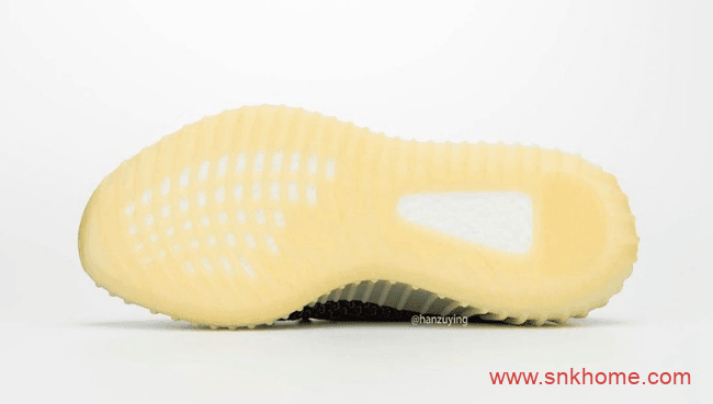 椰子350V2又有新配色 adidas Yeezy Boost 350 V2 “Asriel”全新黑白蓝配色实物图 货号：FZ5000