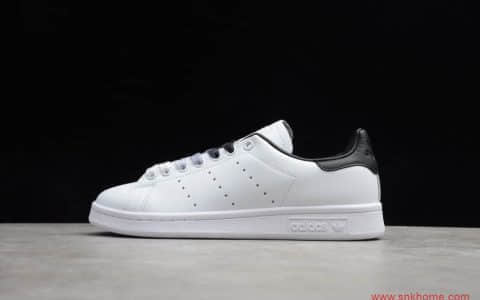 阿迪达斯史密斯白黑色 adidas stan Smith 阿迪达斯小白鞋史密斯系列板鞋 货号：EF4689