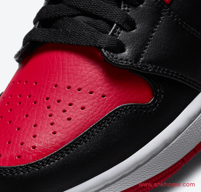 AJ1小禁穿中帮来袭 Air Jordan 1 Mid “Bred” 黑红脚趾中帮AJ1禁穿正品复刻 货号：554724-074