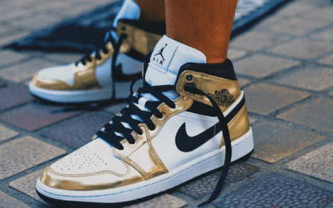 AJ1金角大王白金配色发售 Air Jordan 1 Mid SE Metallic Gold 白金AJ1中帮上脚图 货号：DC1419-700