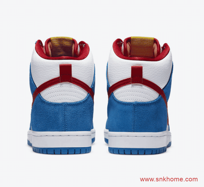 耐克Dunk机器猫联名 Nike SB Dunk High “Doraemon” 耐克Dunk白红高帮机器猫已经发售 货号：CI2692-400