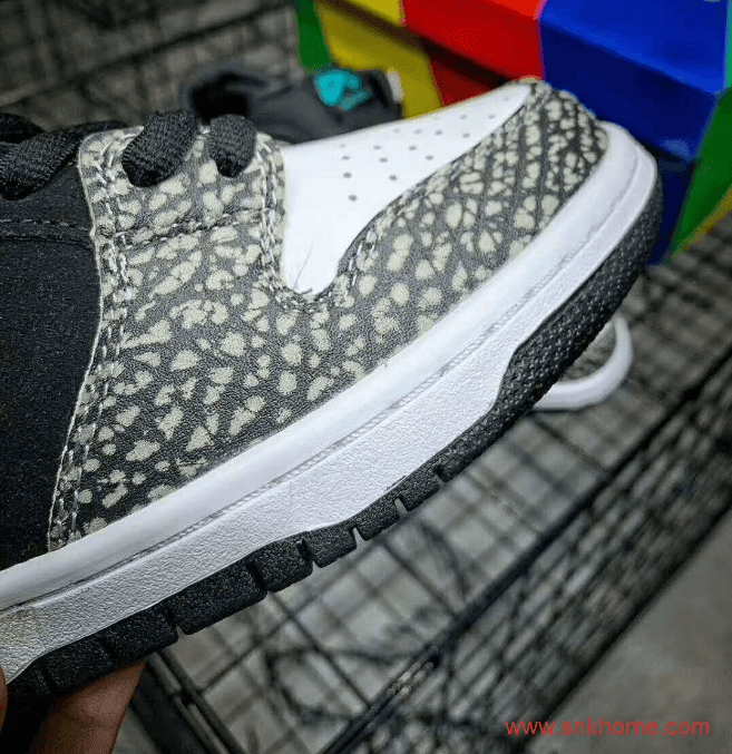 耐克Dunk SB大象纹低帮 Nike SB Dunk Low PRM “Elephant” 大象纹 Dunk SB发售日期 货号：BQ6817-009