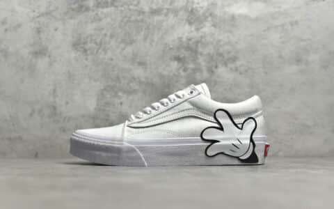 万斯迪士尼米奇联名 VANS x Disney Old Skool 万斯小白鞋纯白色低帮帆布鞋 货号：VN0A38G1UNC