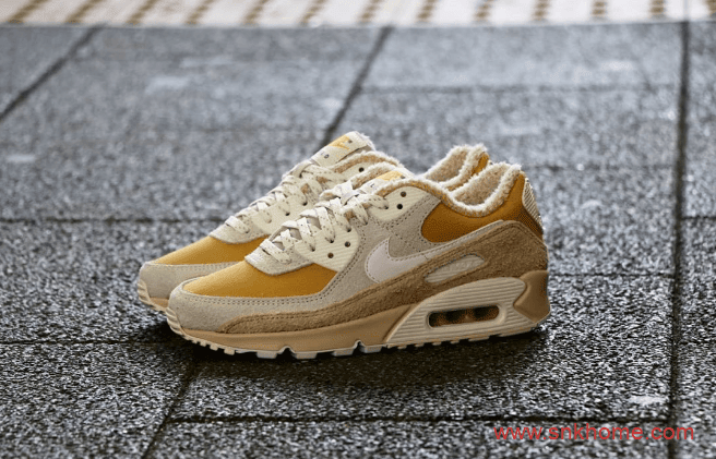 耐克MAX90小麦色加绒款 Nike Air Max 90毛绒绒耐克MAX90现已发售 货号：CT1873-100