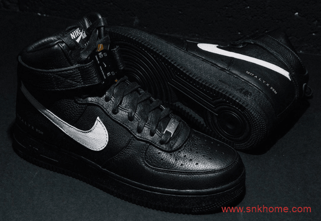 耐克空军Alyx联名款高帮板鞋预售价7000 Alyx x Nike Air Force 1 High实物图曝光 货号：CQ4018-001