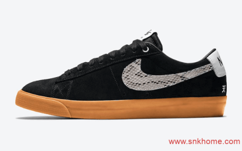 耐克SB蛇纹钩黑色鞋面板鞋 Wacko Maria x Nike SB Blazer Low 耐克SB日本时装品牌新联名  货号：DA7257-001