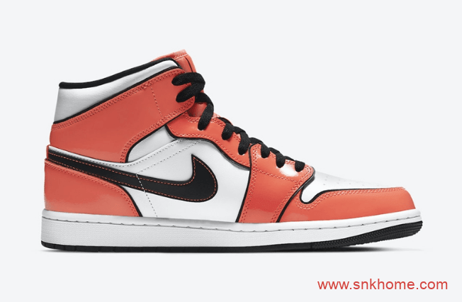 AJ1白橙中帮黑色线条勾勒 Air Jordan 1 Mid “Turf Orange” AJ1新款配色即将发售 货号：DD6834-802