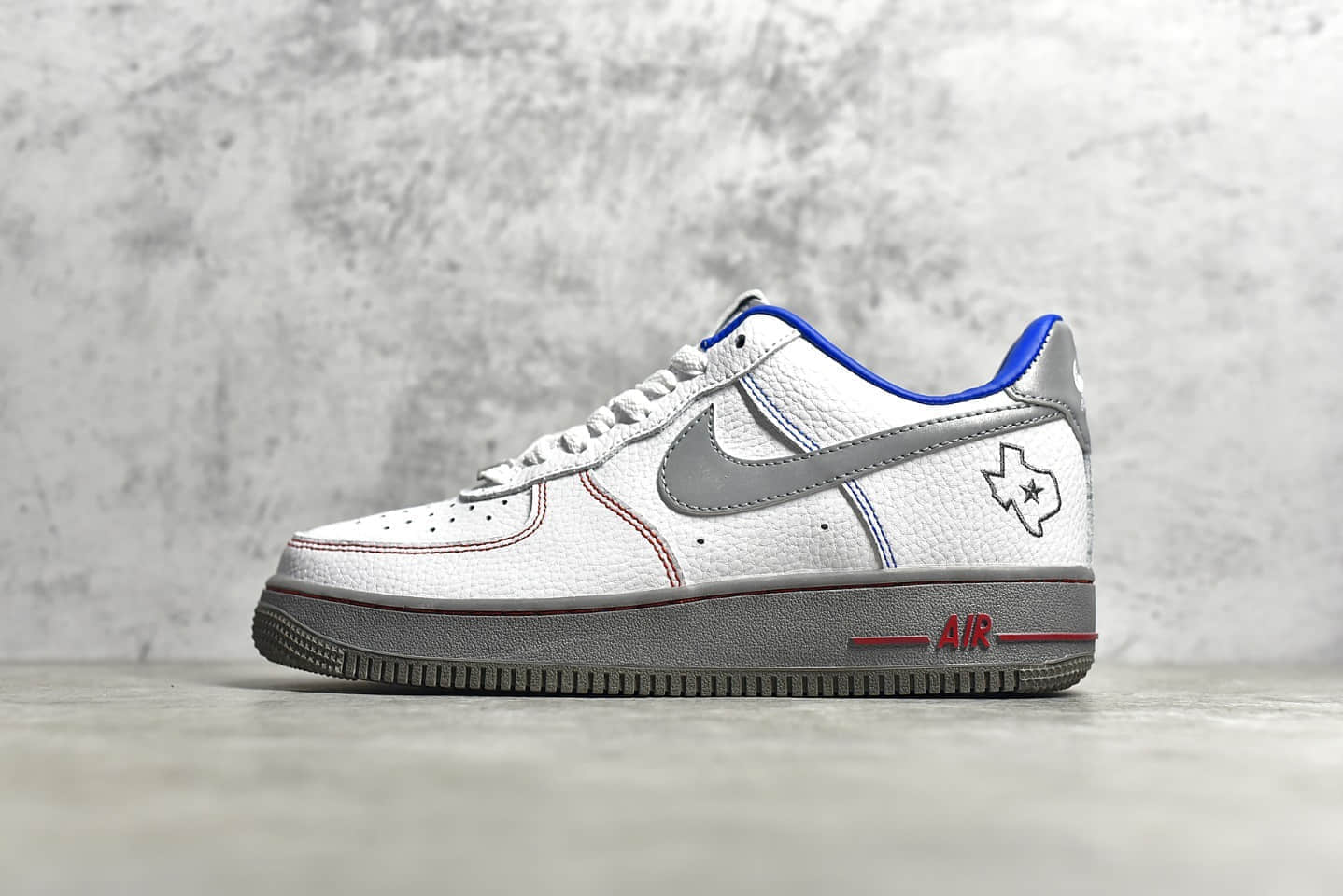 耐克空军休斯顿城市限定 NIKE Air Force 1 Low 空军一号头层荔枝皮 耐克空军白灰低帮 货号：DH0902-108