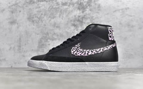 耐克开拓者黑色高帮 NIKE ZOOM BLAZER MID 黑粉豹纹勾 耐克头层荔枝皮 货号：黑粉豹DA4674 001